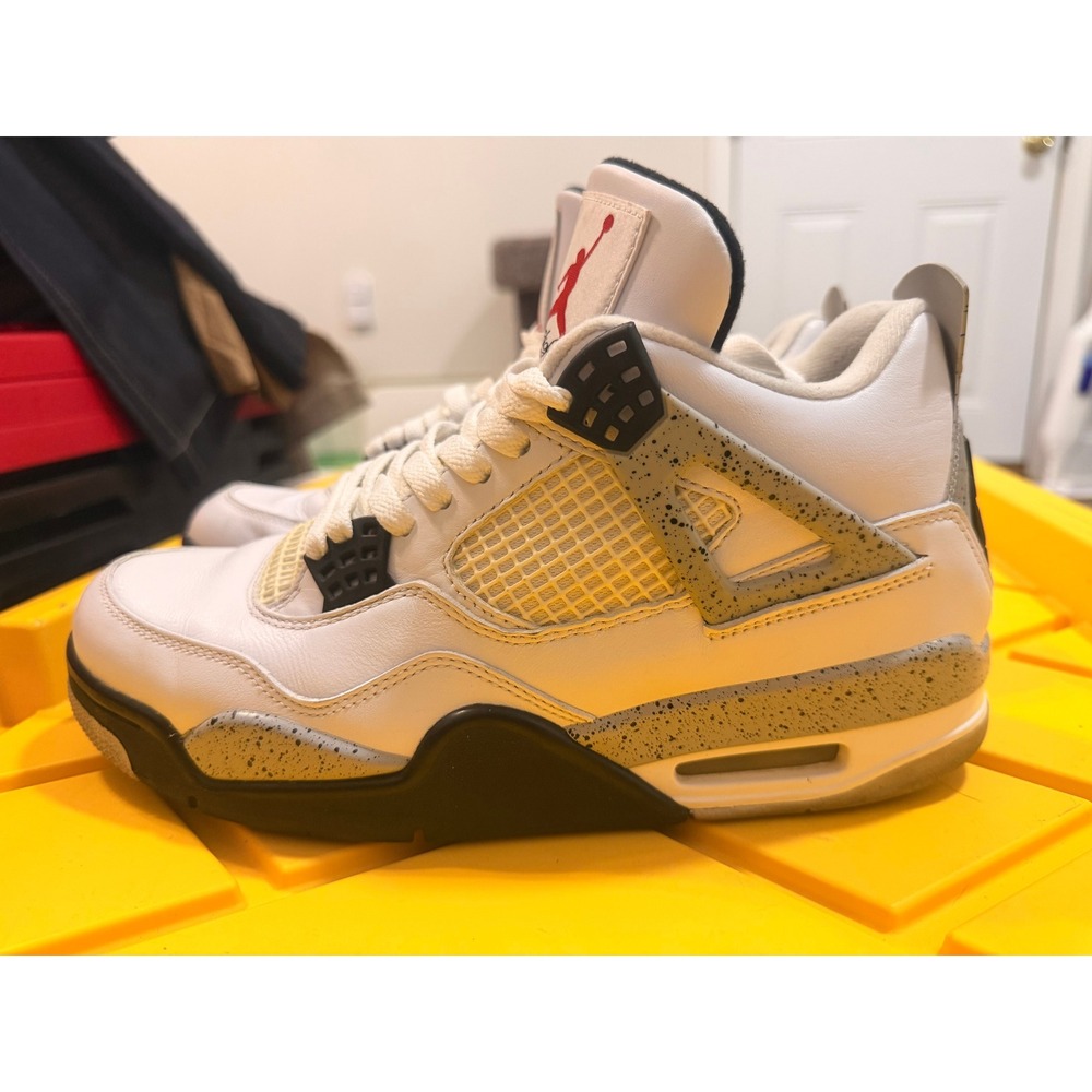 Nike Air Jordan 4 Retro White Cement 2016 Mens Size 9 840606-192 White Grey